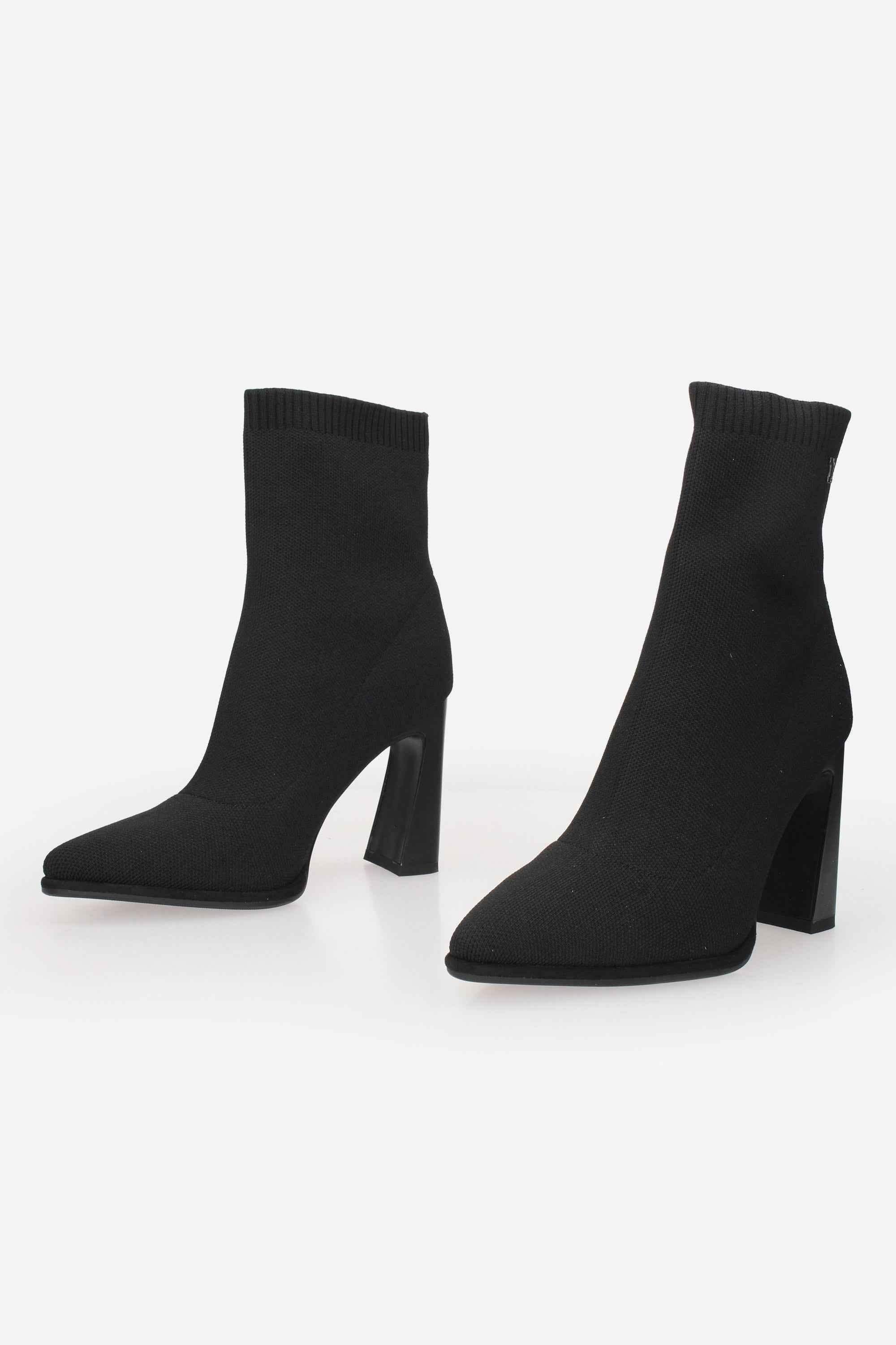 LAURA BIAGIOTTI - D 9367 Tronchetto