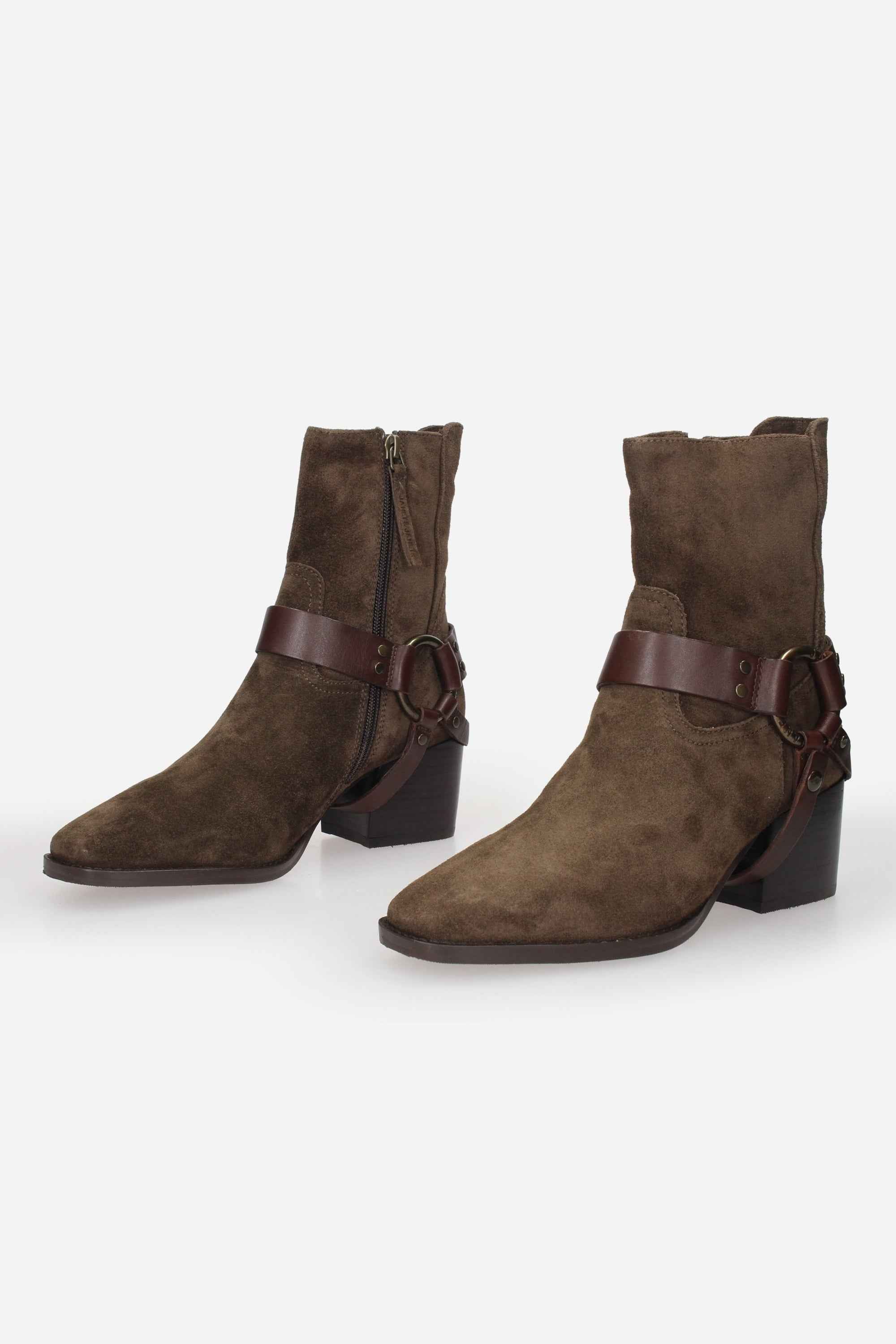 JANET & JANET - D J-513 Tronchetto