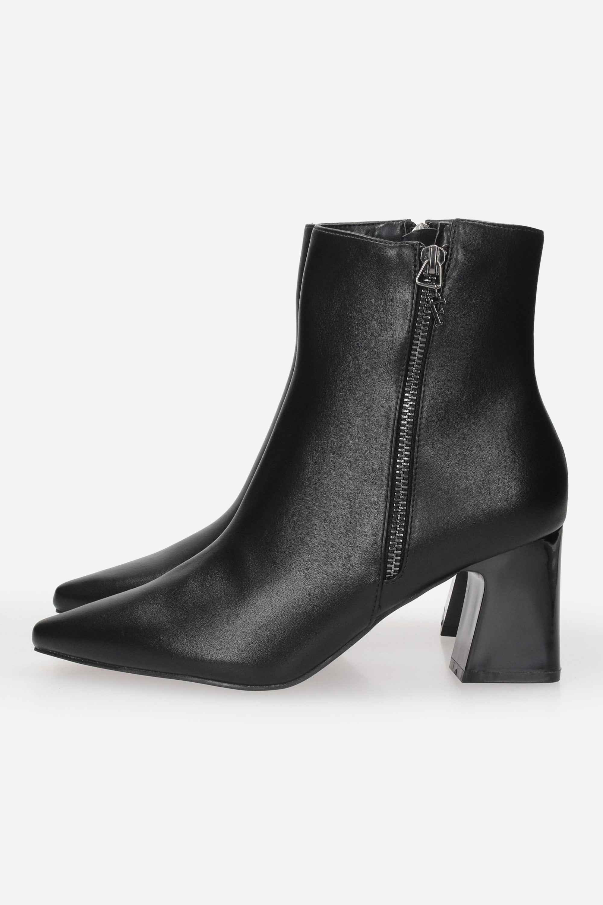 FERRE - D F-532 Tronchetto