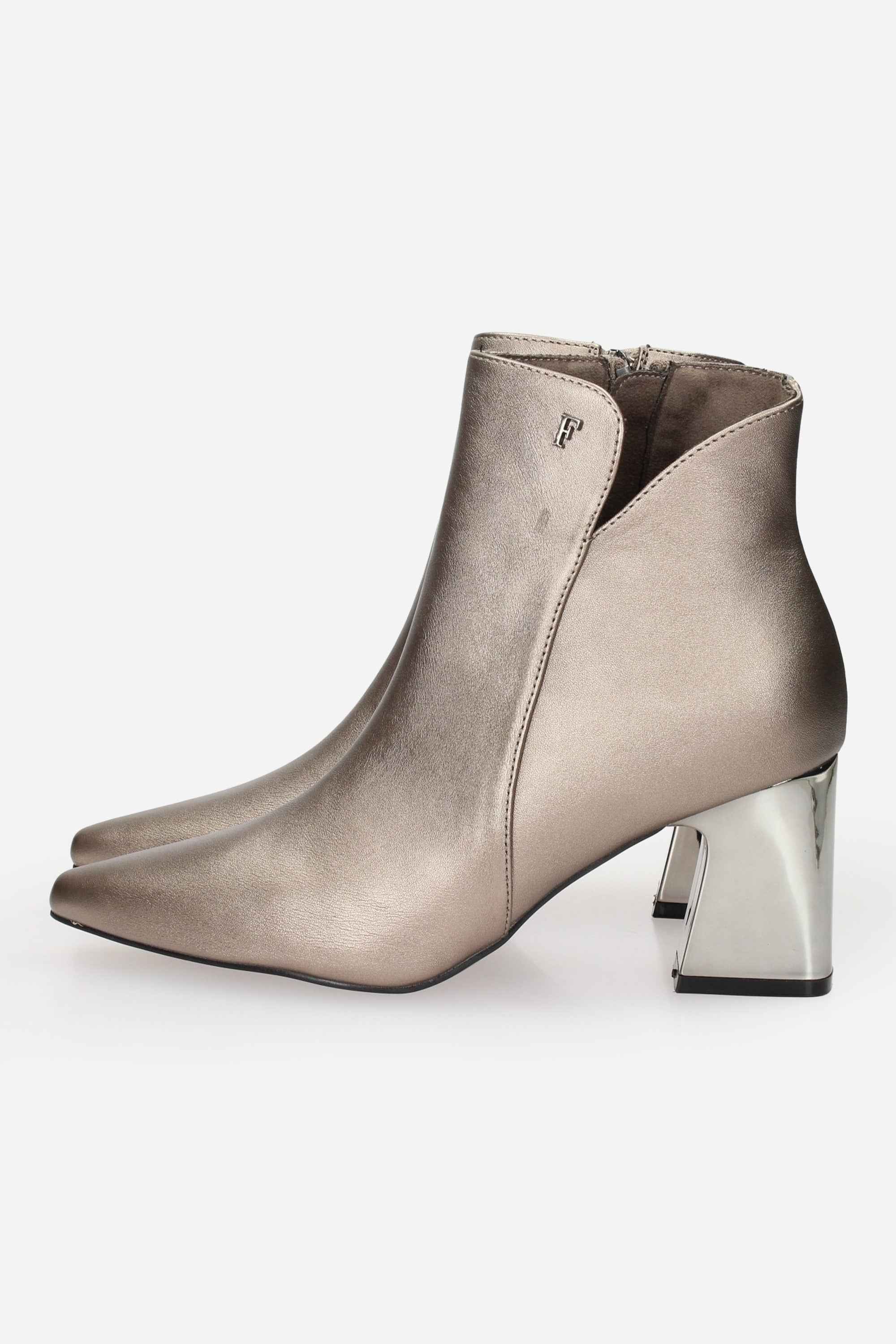 FERRE - D F-536 Tronchetto