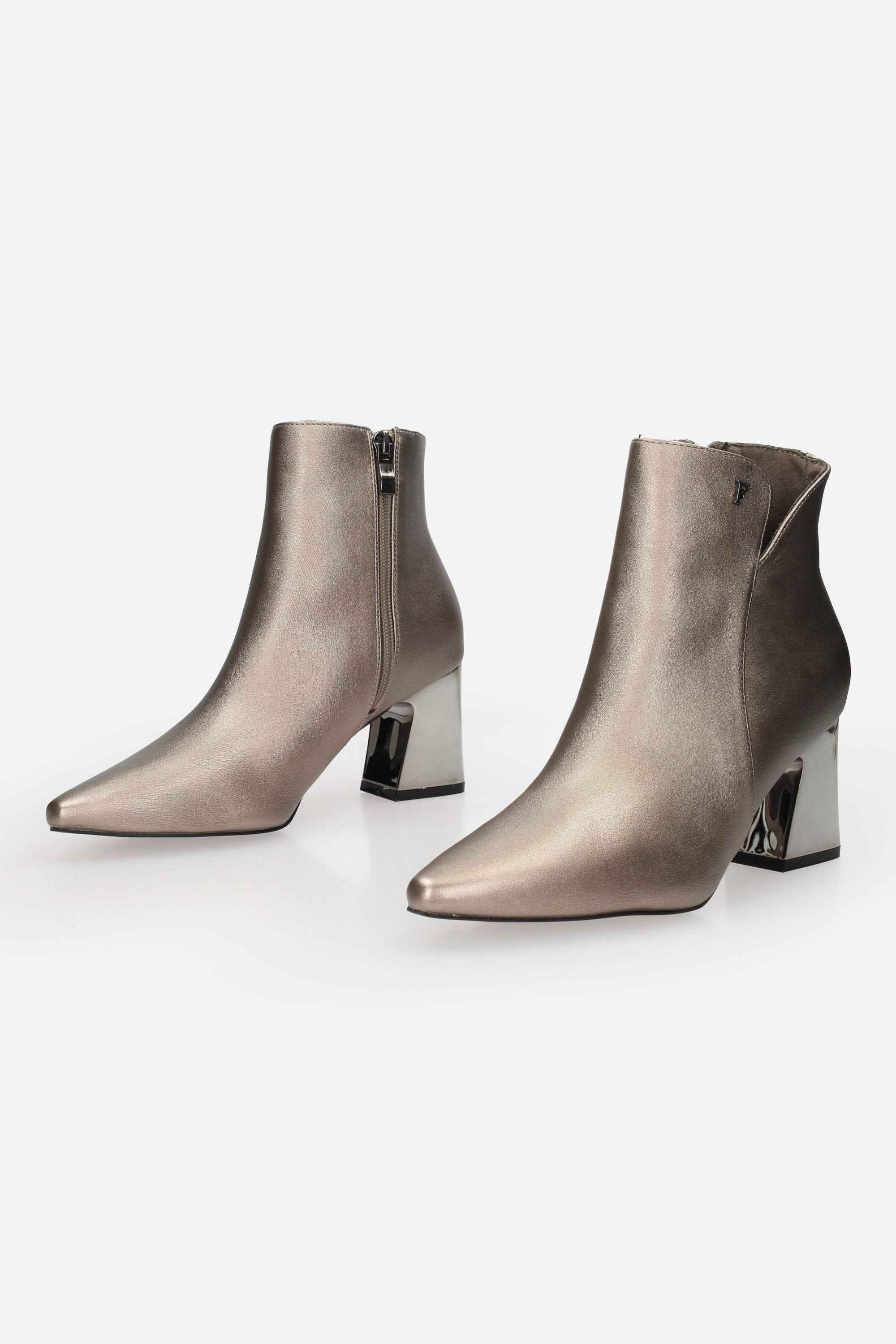 FERRE - D F-536 Tronchetto