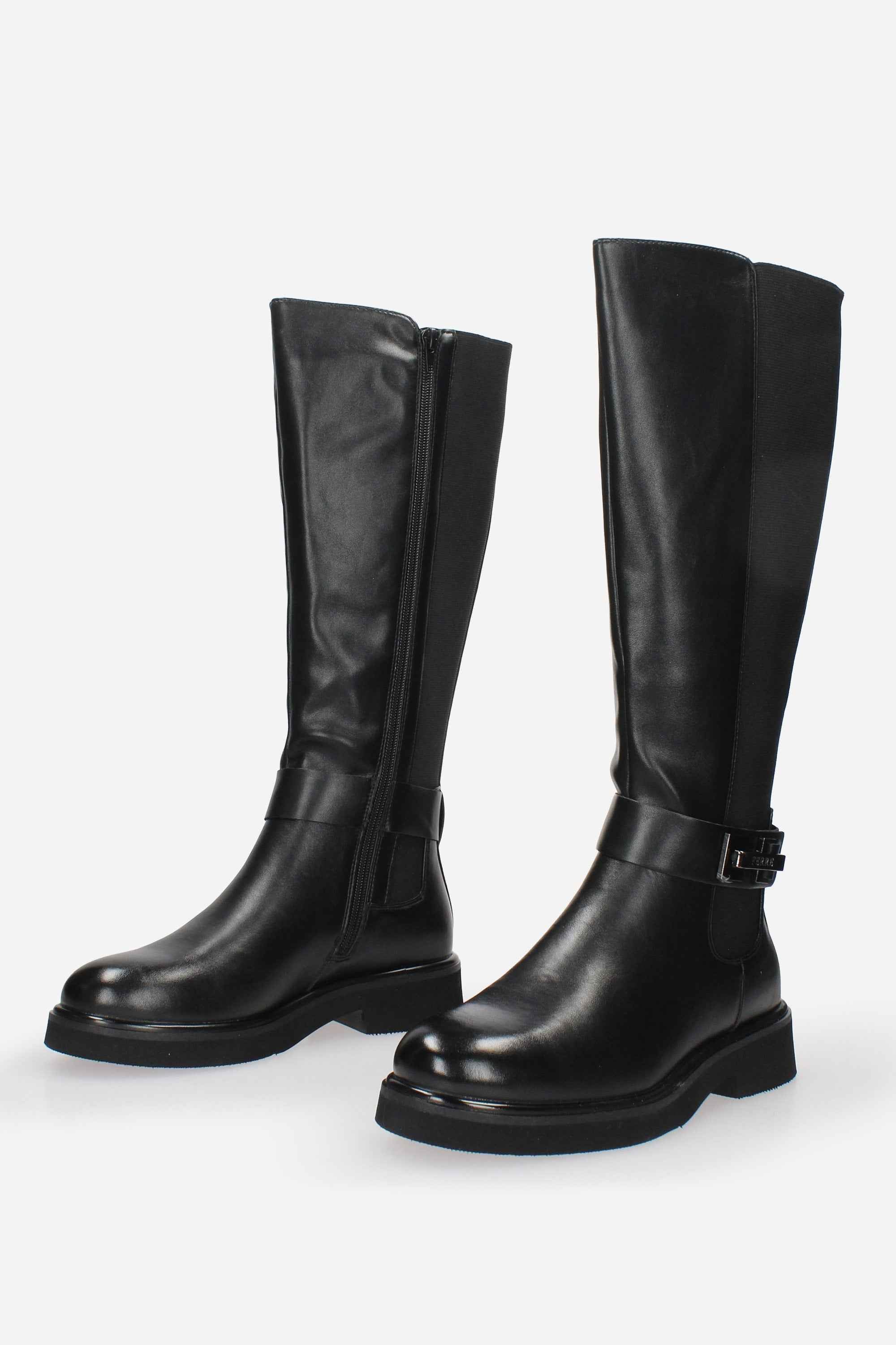 FERRE - D F-641 Stivale