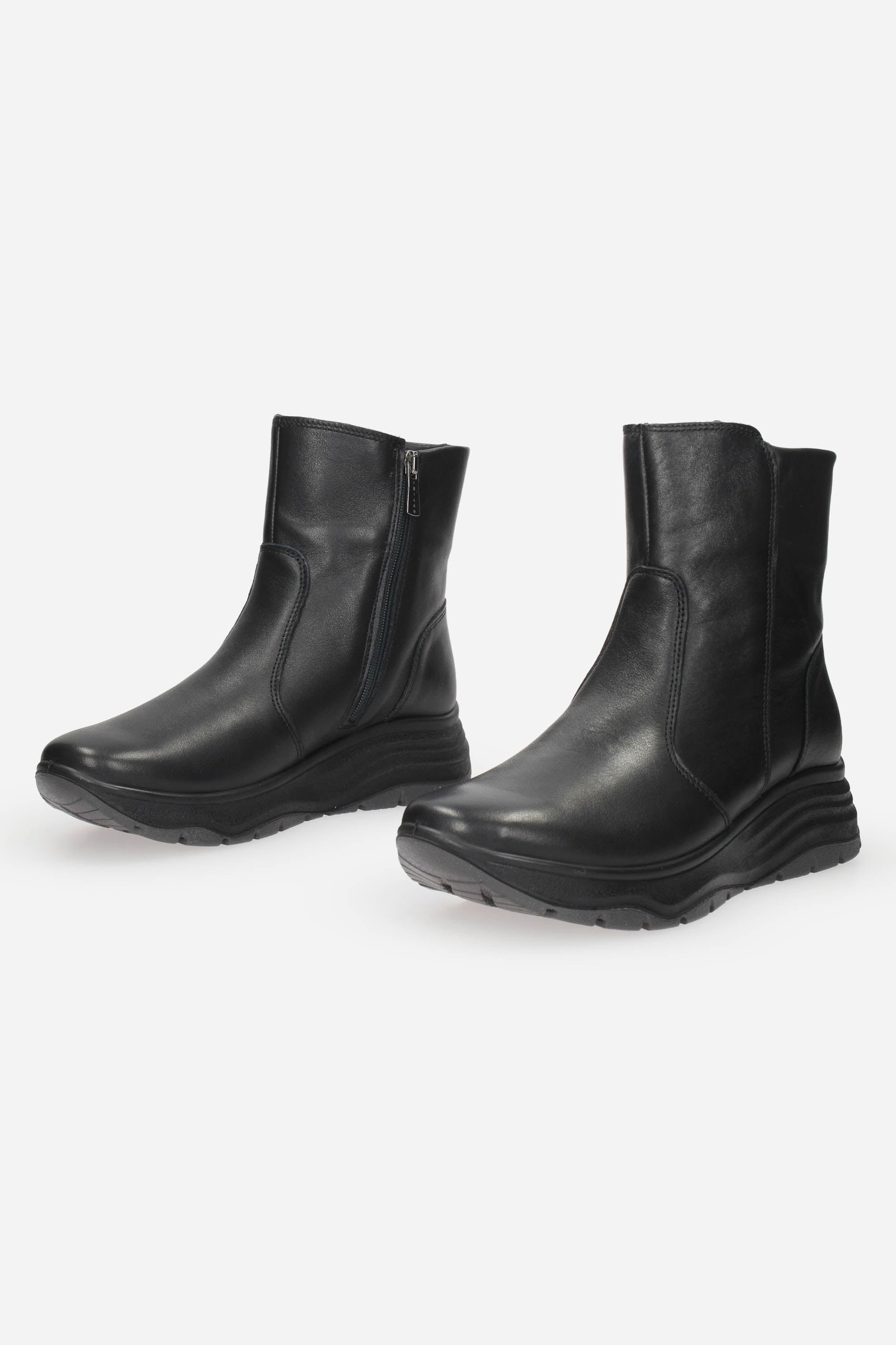 NERO | IGI & CO - D 8657600 Tronchetto