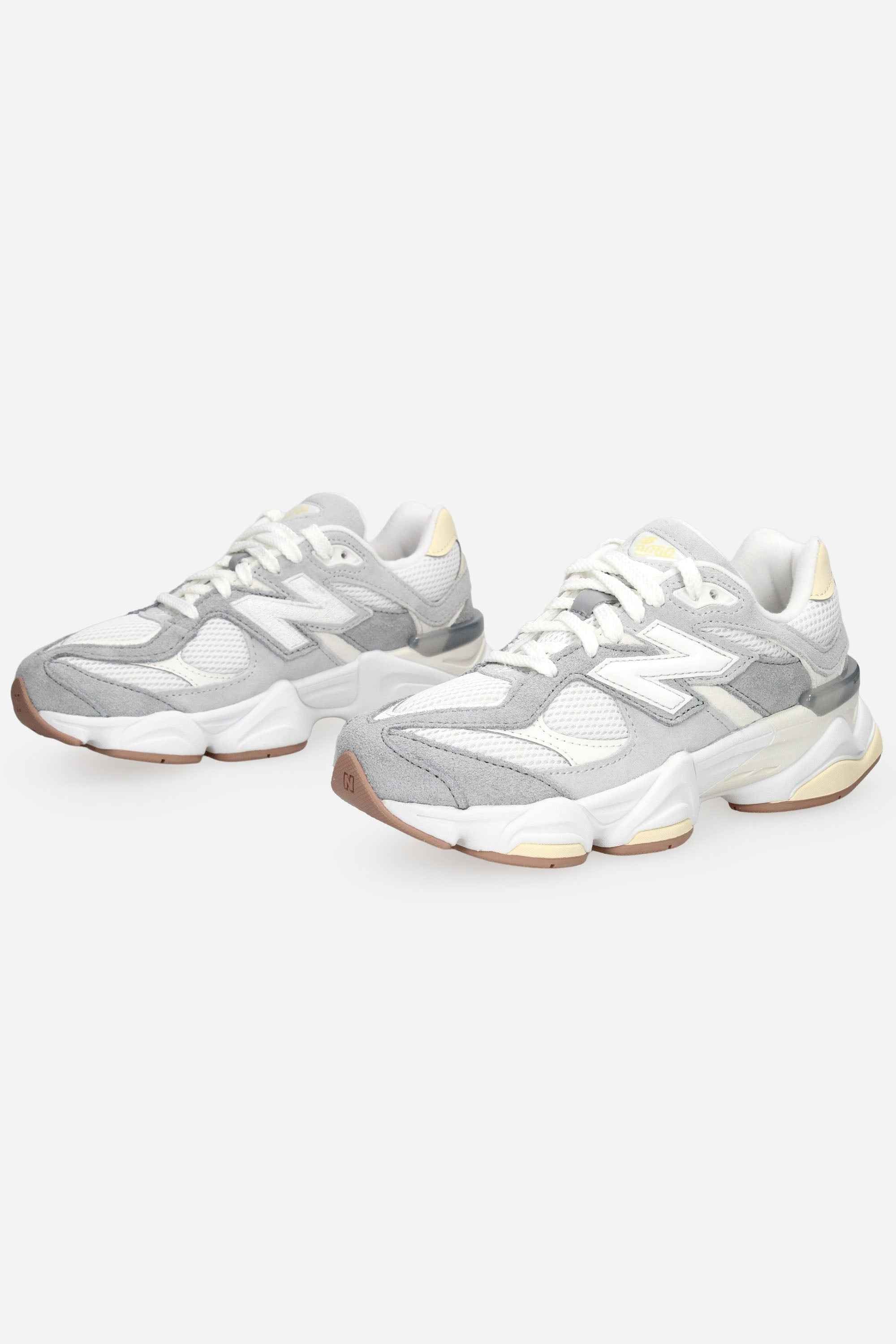 NEW BALANCE  - BA GC 9060 AB Sneakers