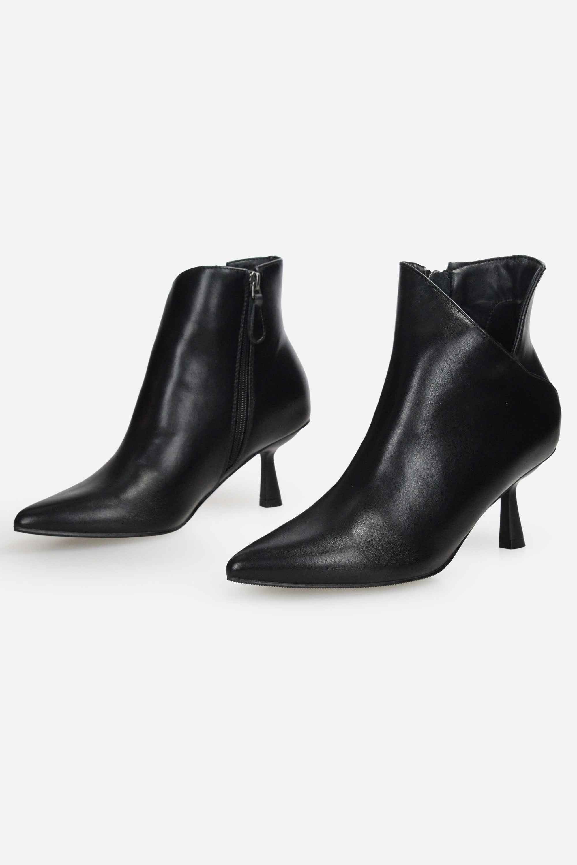 FRANCESCO MILANO - D H16-01A Tronchetto