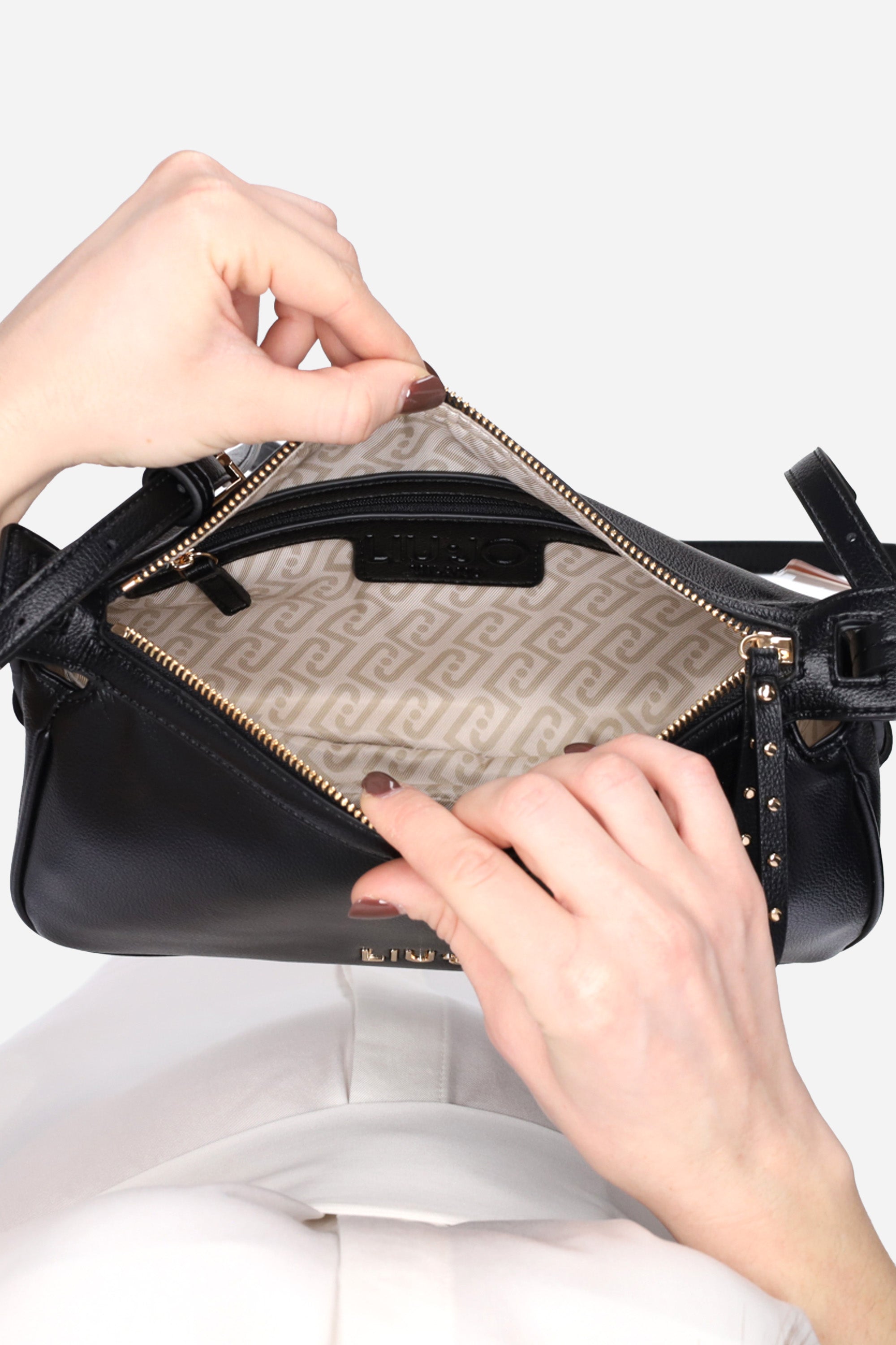 NERO | LIU JO - D AA6046E1120 Borsa