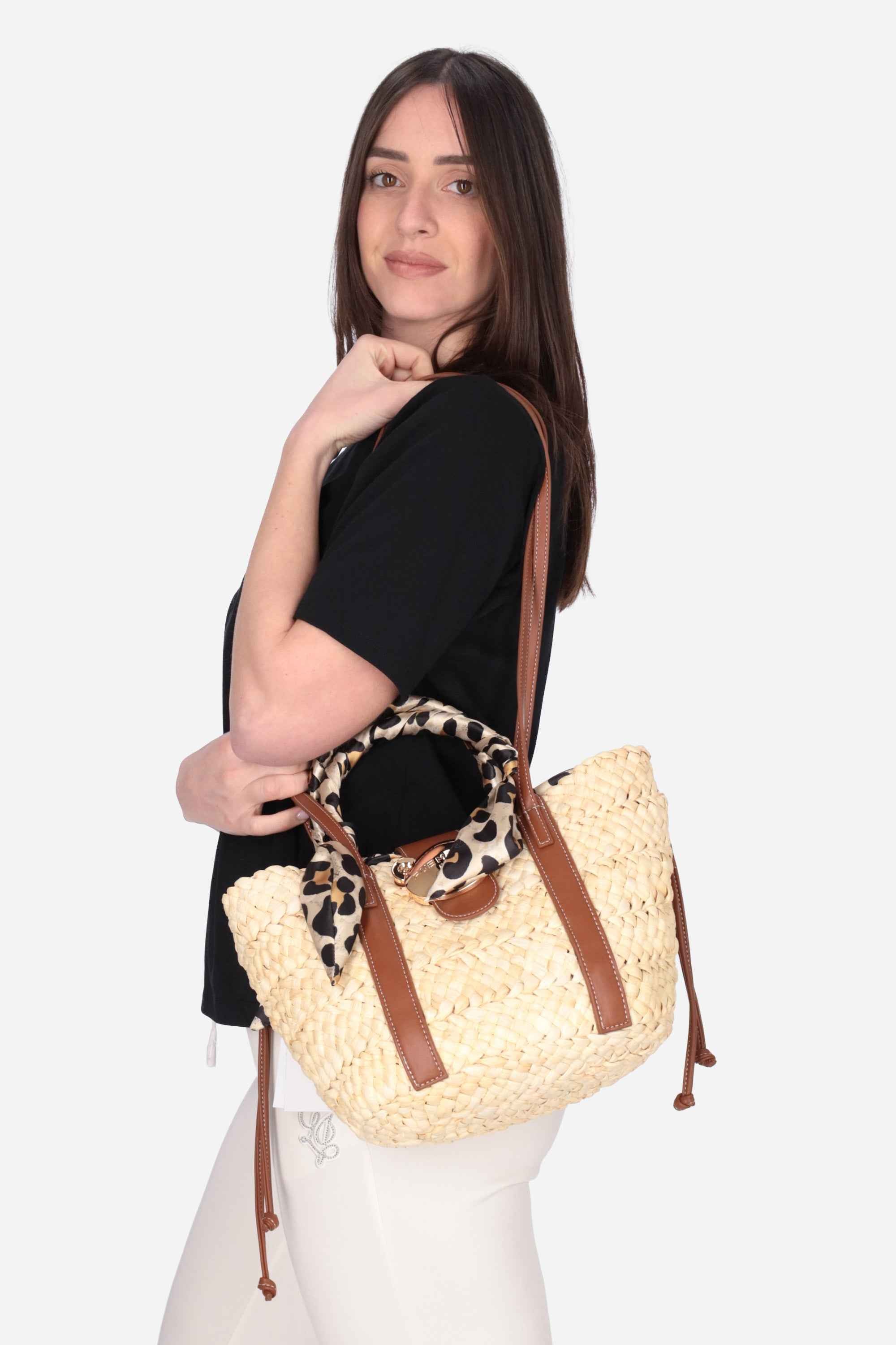 RUE MADAM PARIS - D 1570 Borsa