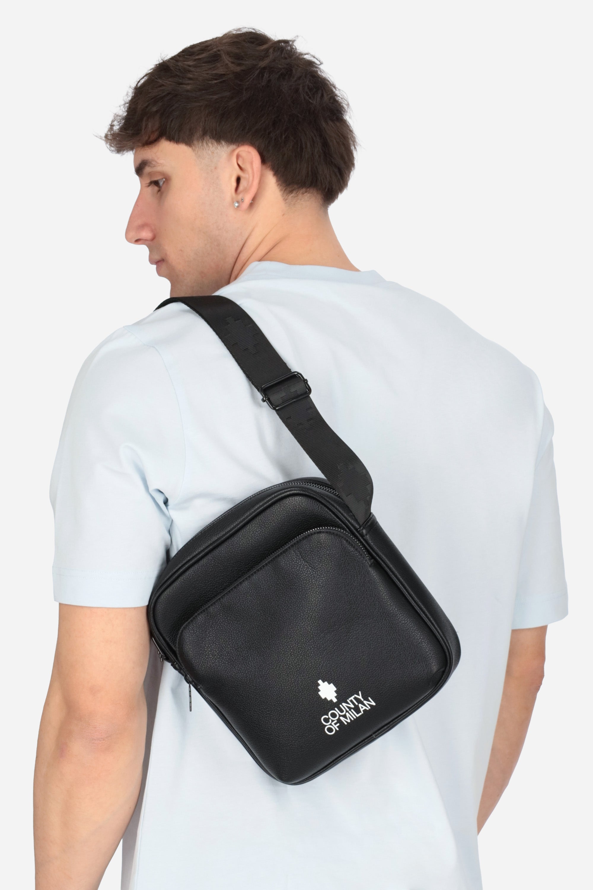 NERO | COUNTY OF MILAN - U COMAS260362 Borsa