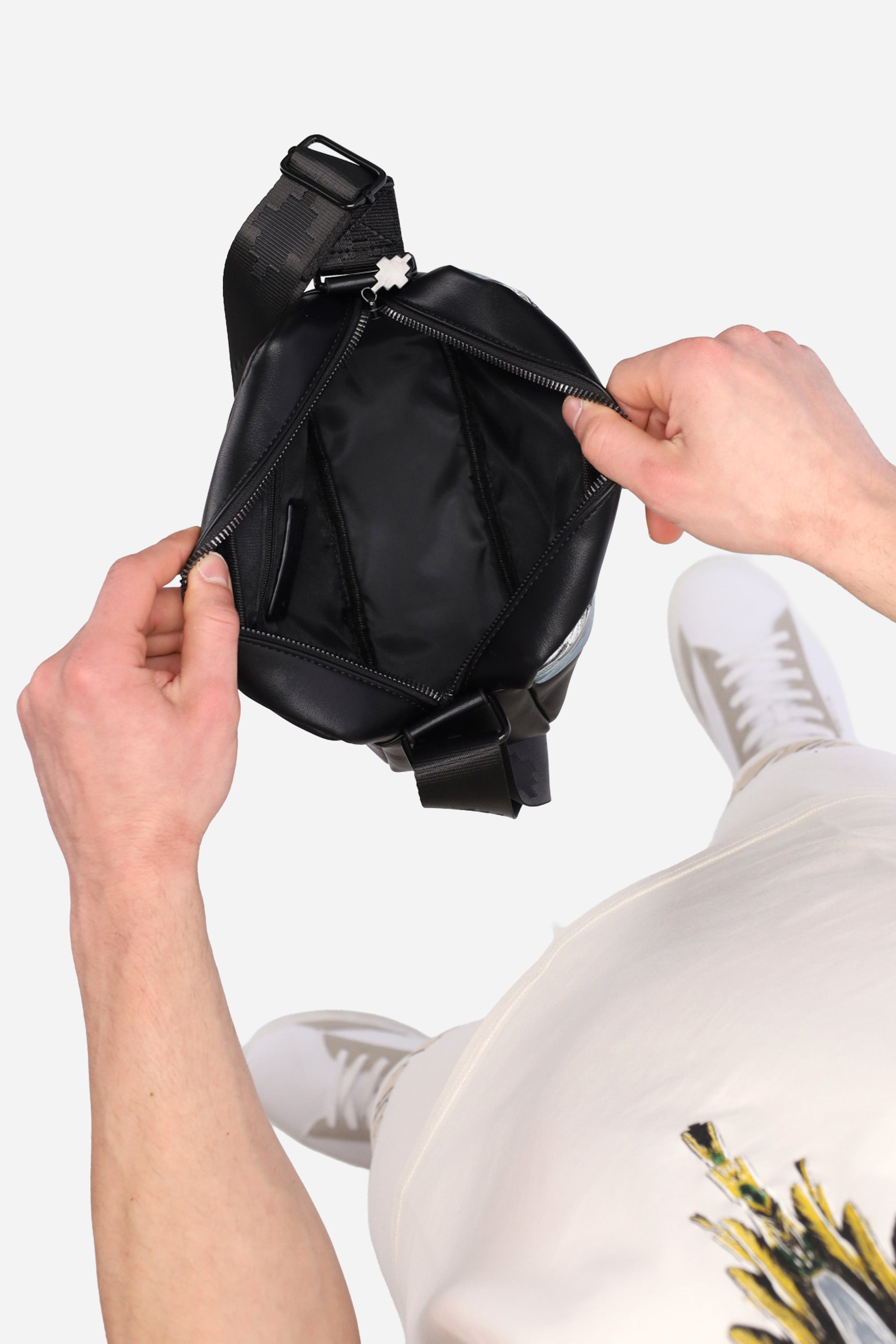 NERO | COUNTY OF MILAN - U COMAS260353 Borsa