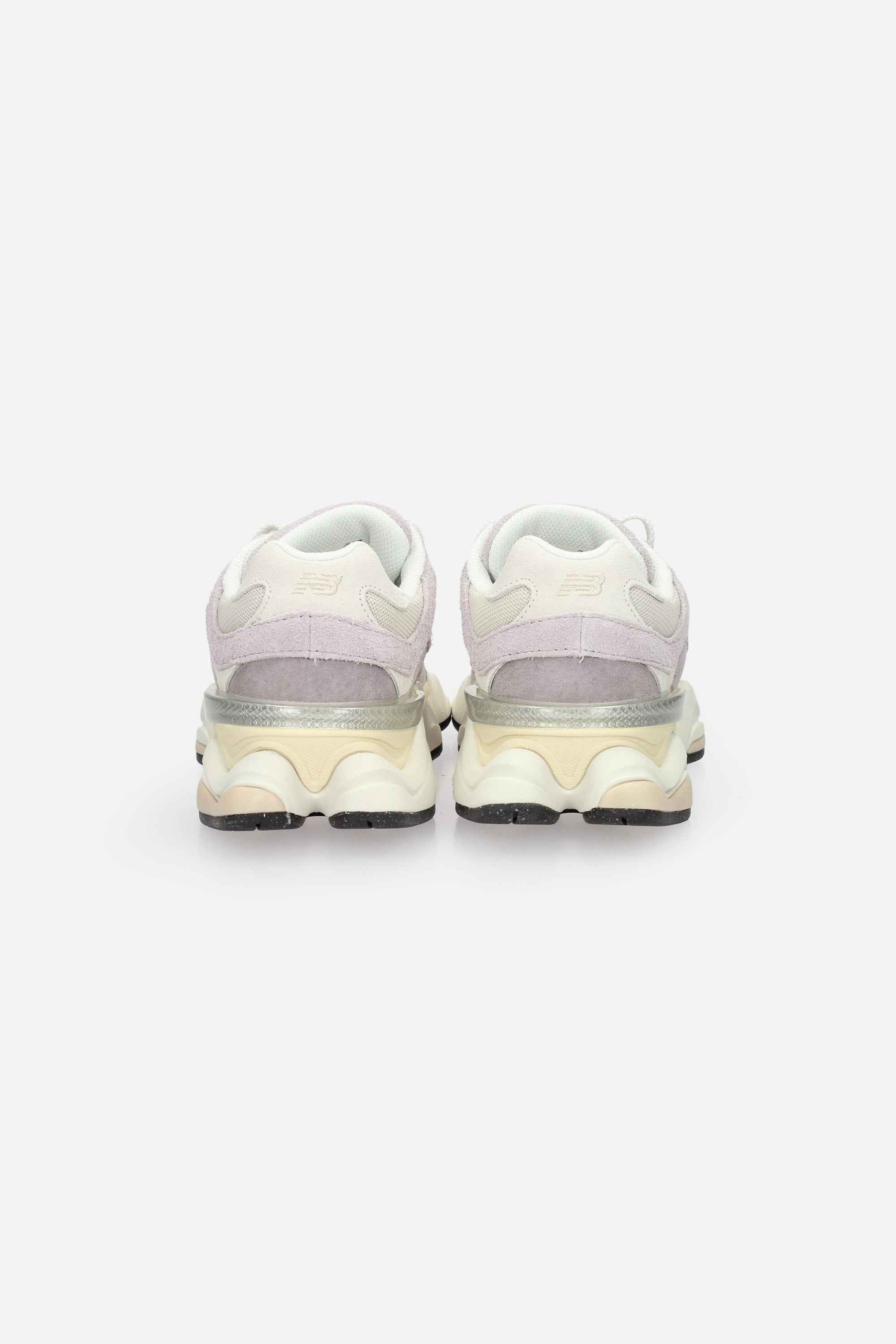 NEW BALANCE  - D U 9060 29M Sneakers