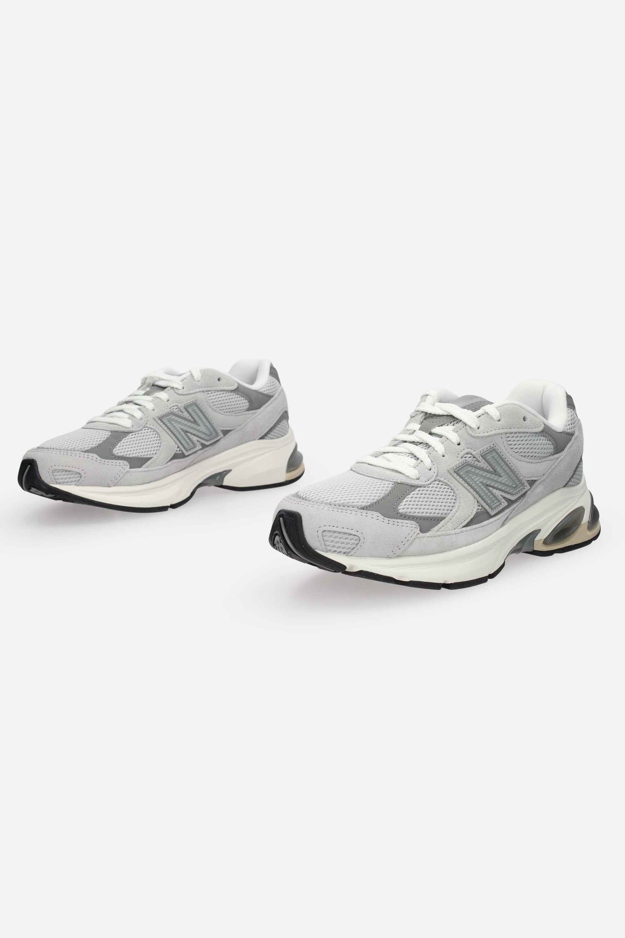 NEW BALANCE  - U 2010 11N Sneakers