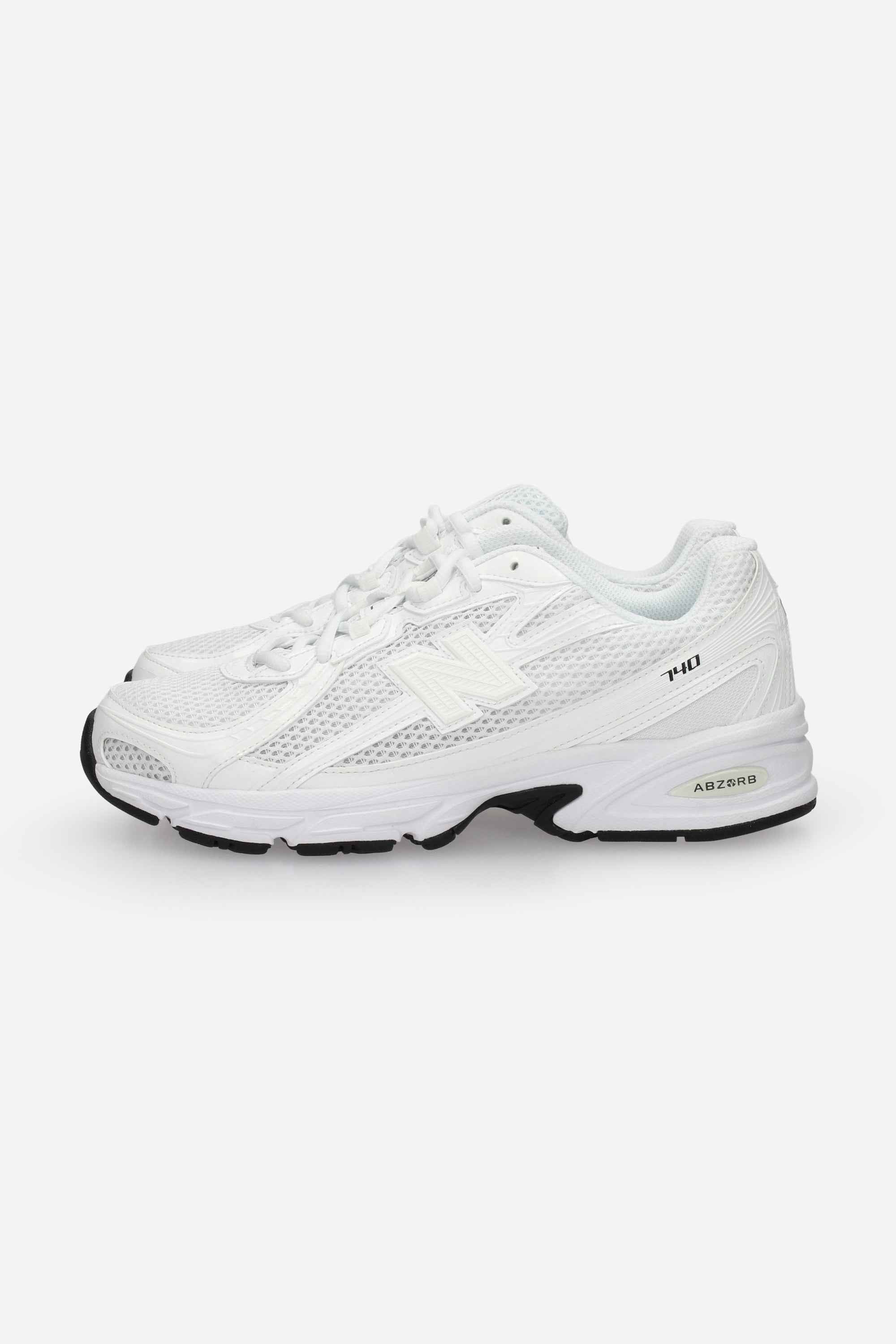 NEW BALANCE  - U 740 WW2 Sneakers