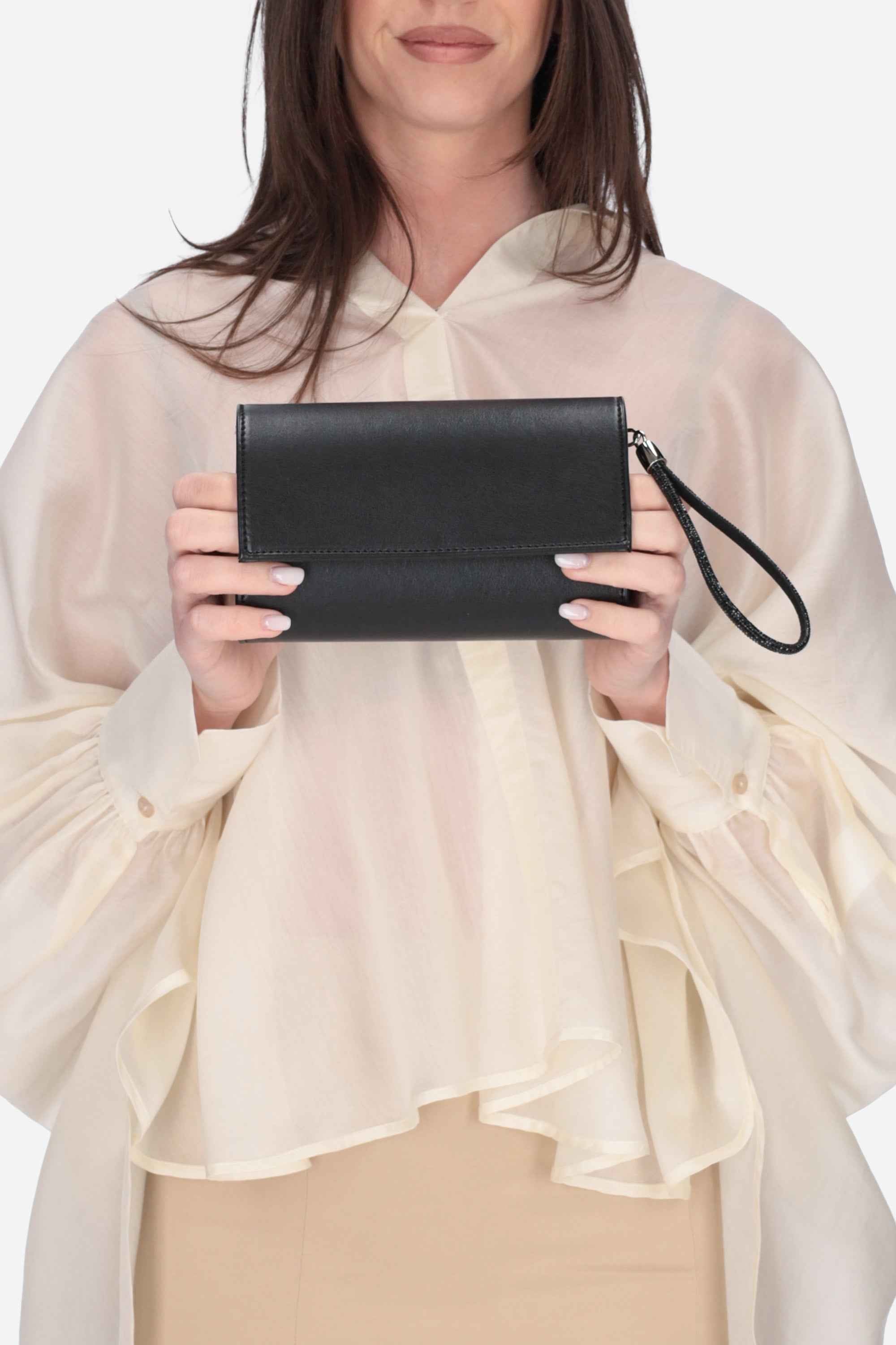 NERO | SCARLETT - D 09 Borsa