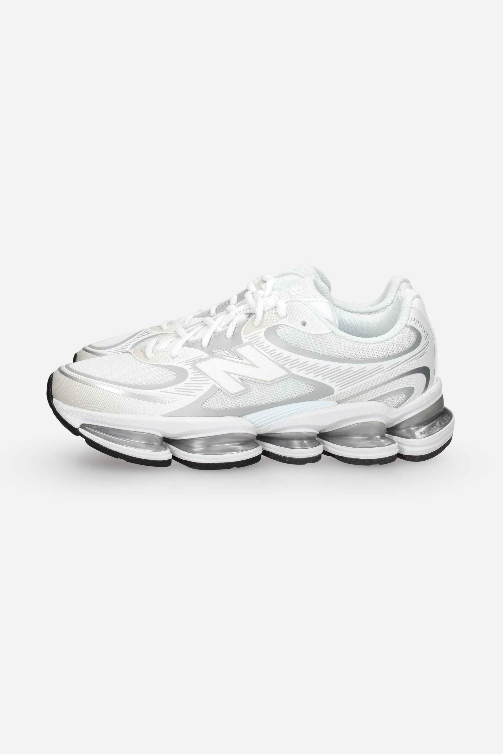 NEW BALANCE  - U 2000 4GM Sneakers