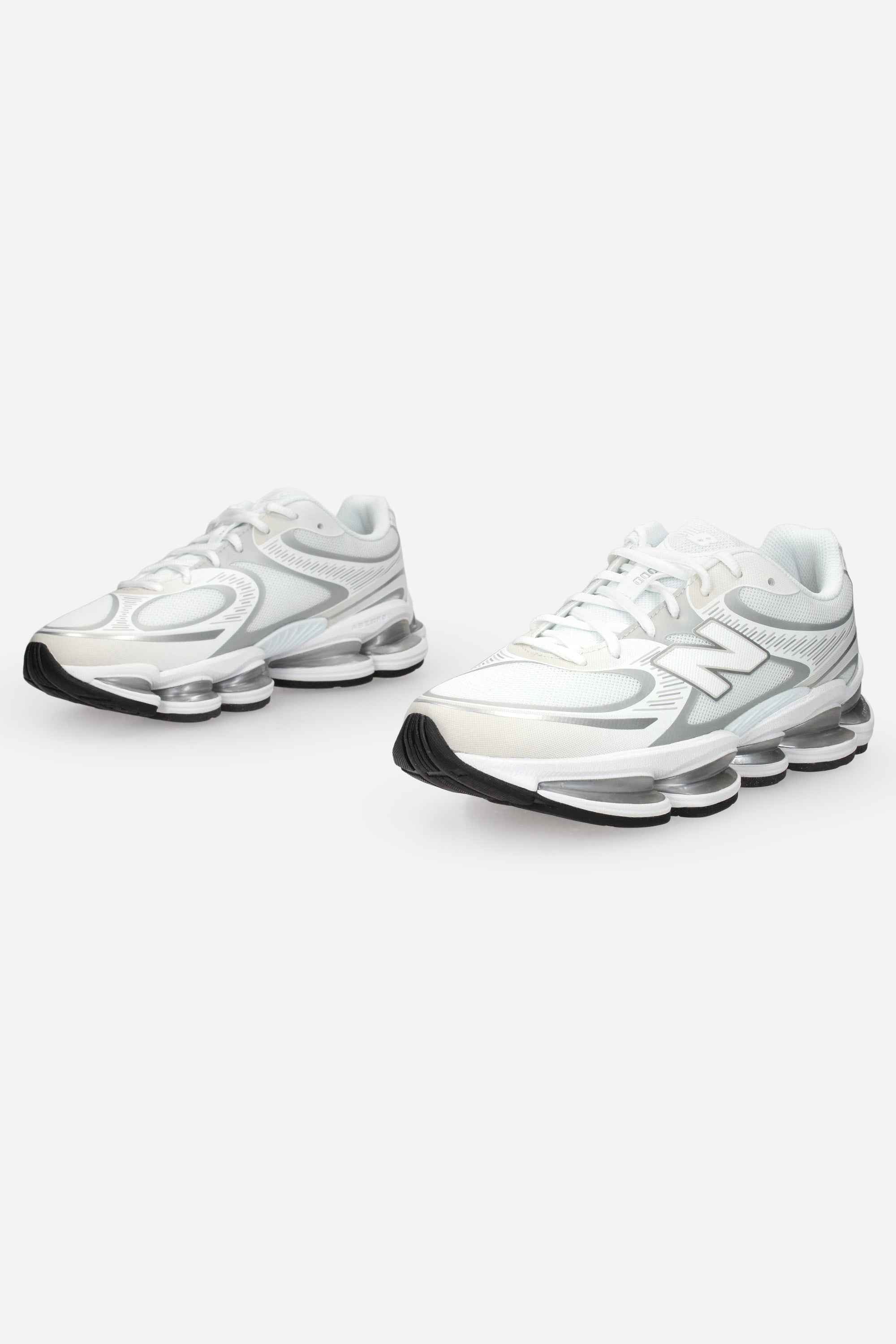 NEW BALANCE  - U 2000 4GM Sneakers