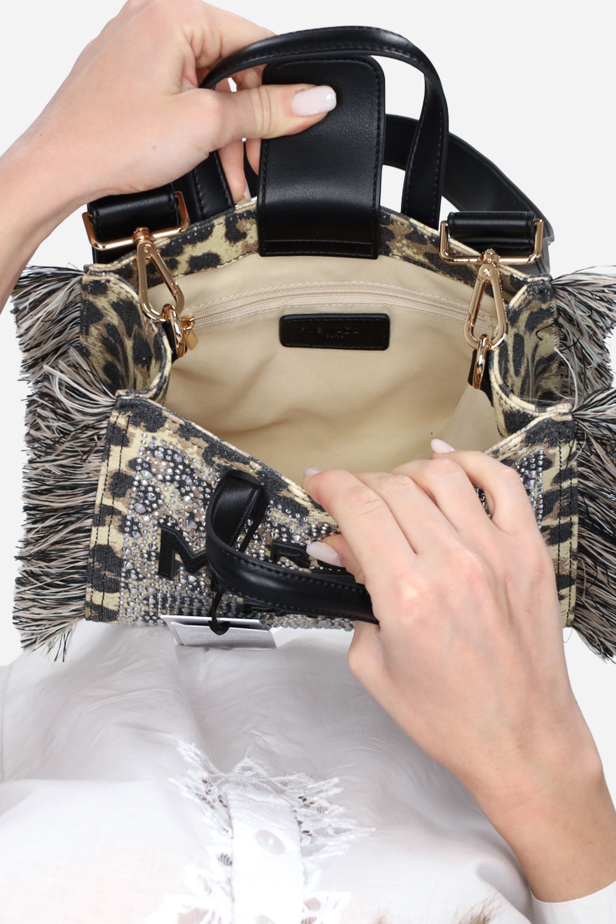 MACULATO | RUE MADAM PARIS - D 1529 Borsa
