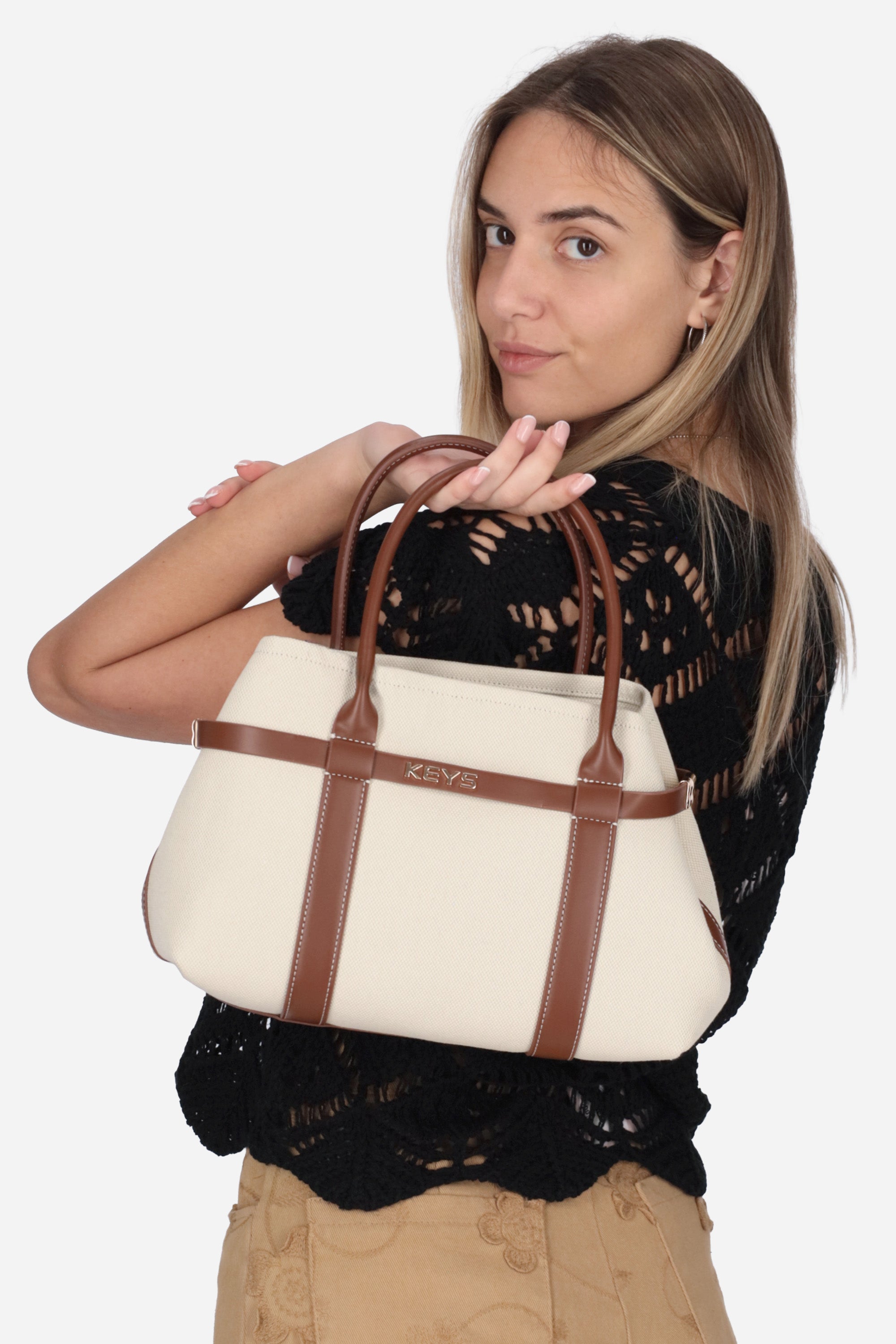 NATURAL | KEYS - D ITEMK4 Borsa