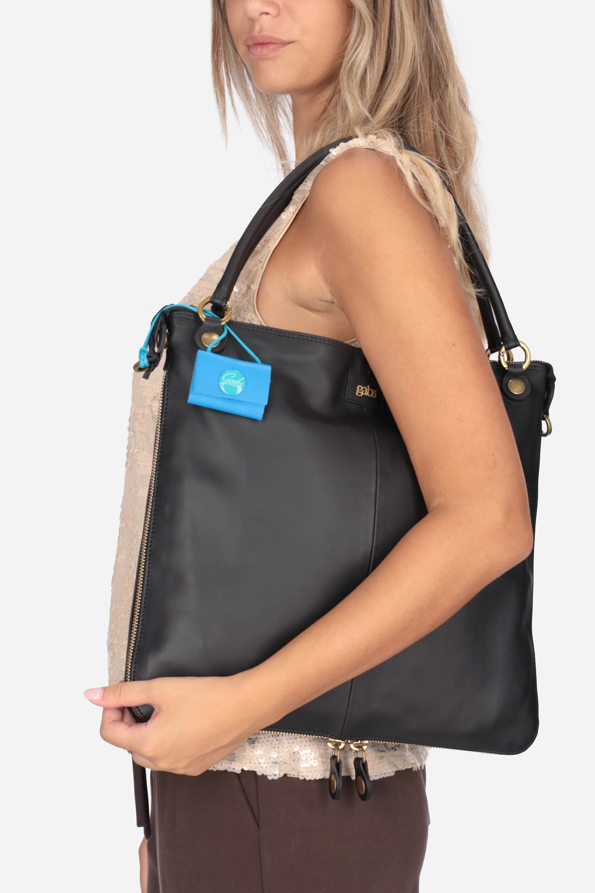 NERO | GABS - D G012720T3X3146 Borsa