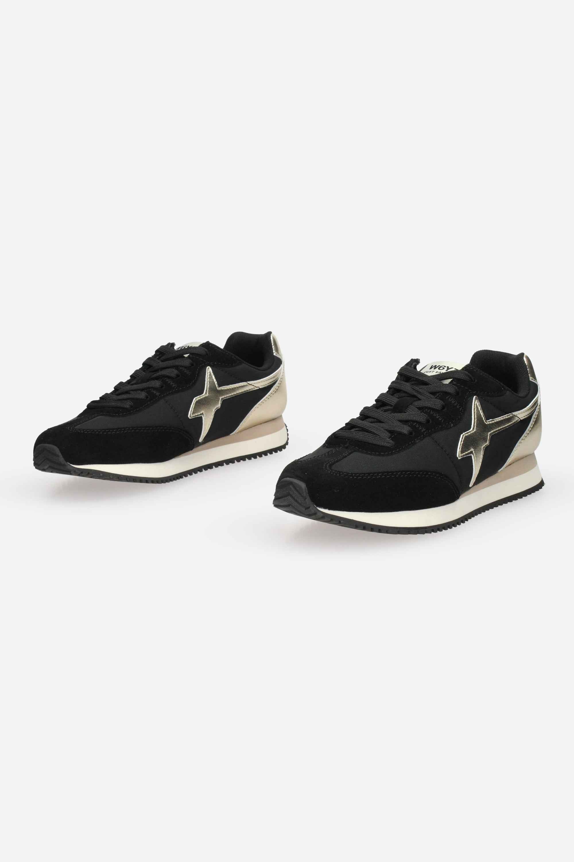 W6YZ - D 2019023 Sneakers