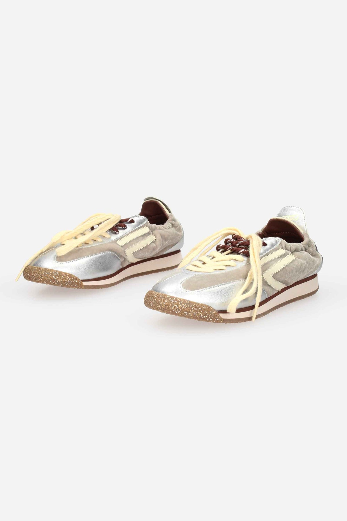 PURAAI - D PU602P048 Sneakers