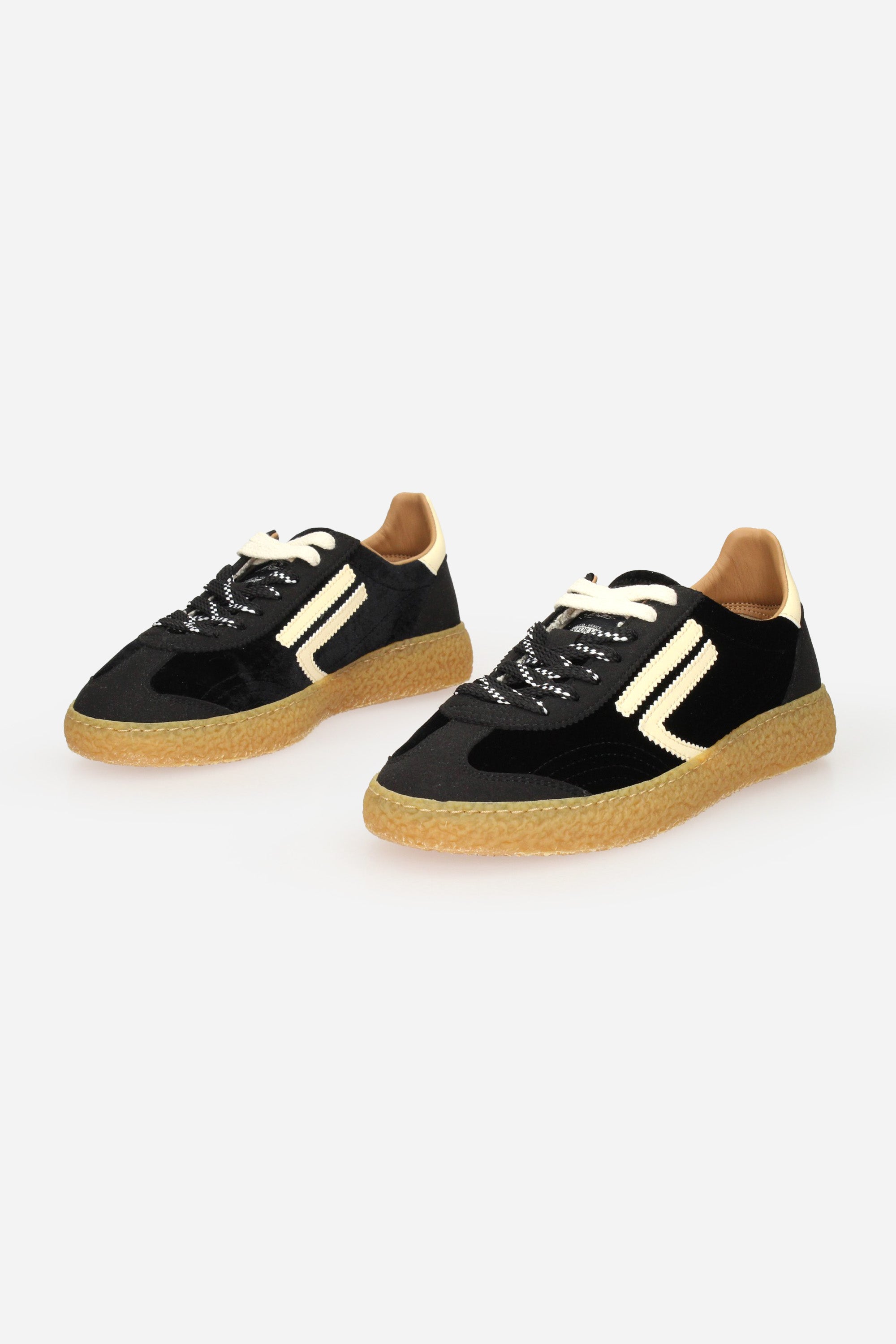 NERO | PURAAI - D PU601X058 Sneakers