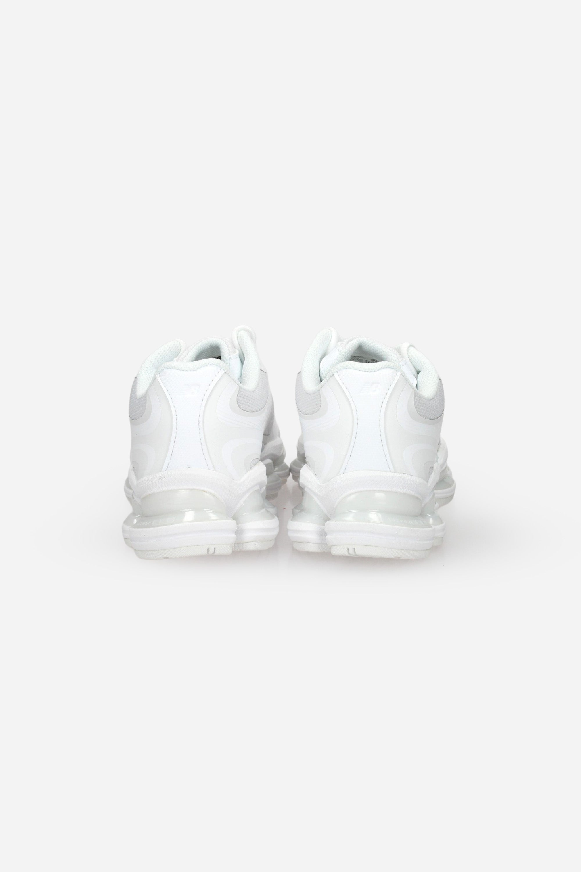 BIANCO | NEW BALANCE  - U 2000 8QM Sneakers