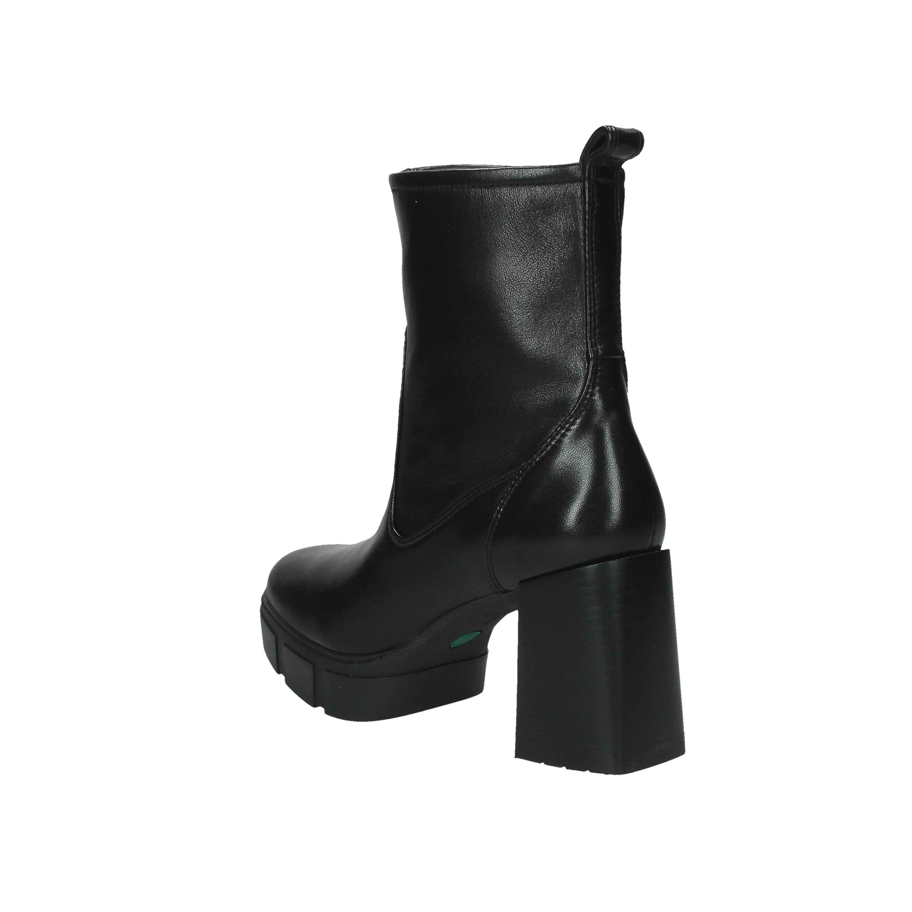 UNISA - D KINTON Tronchetto