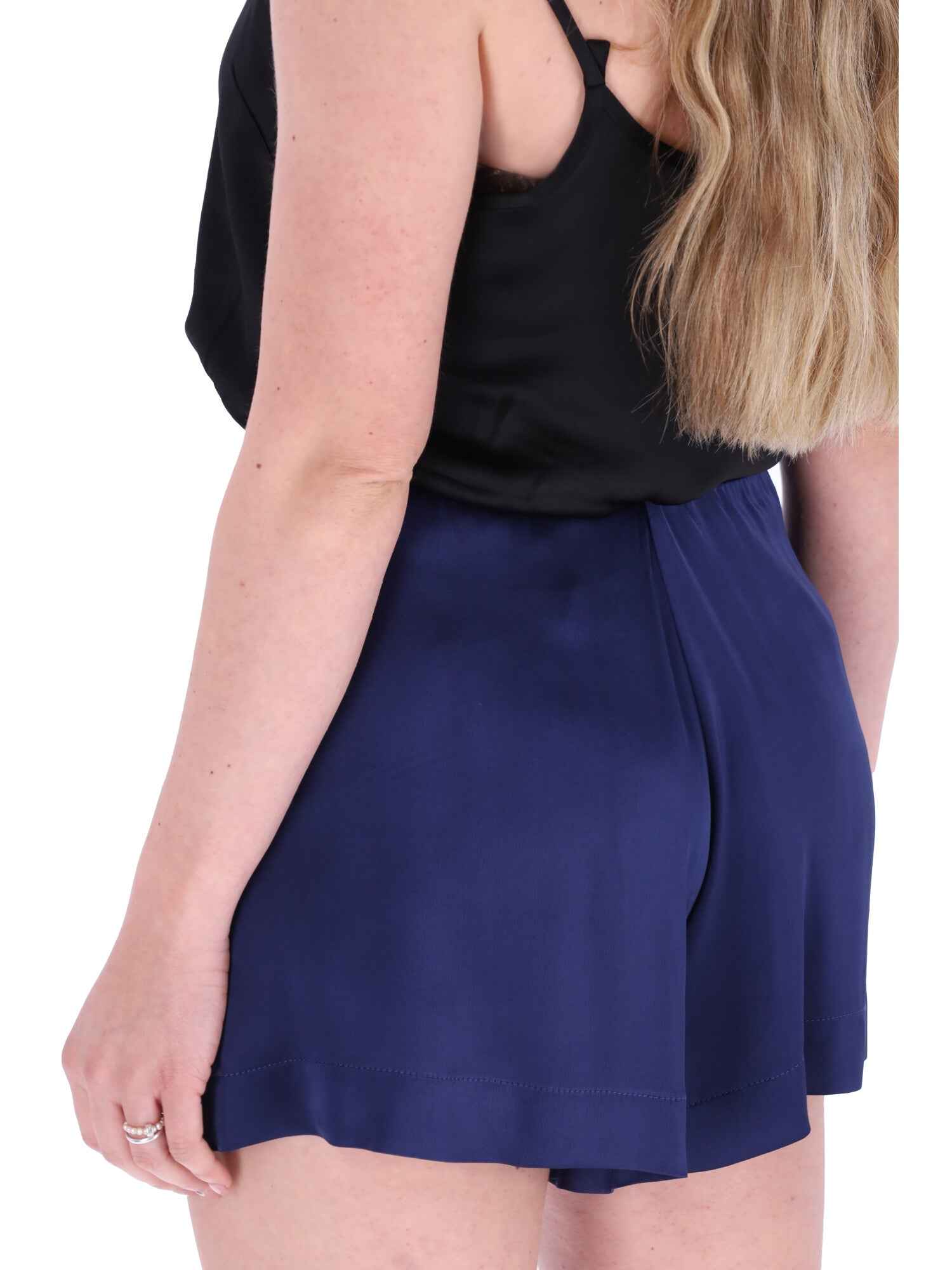 JIJIL - D SH492 Shorts